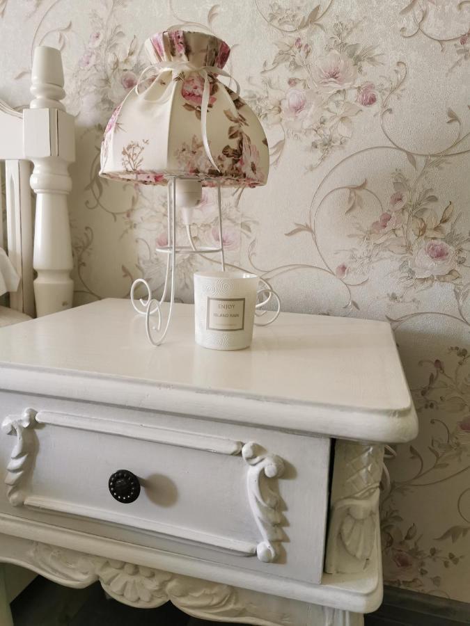 Chic Apartment Braila Luaran gambar