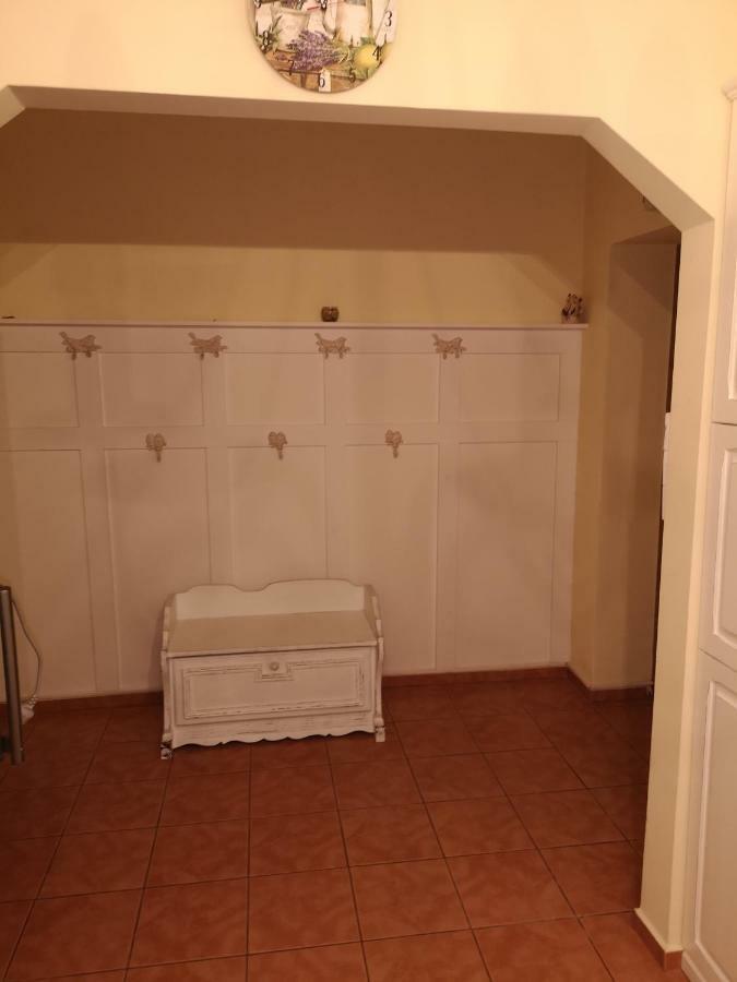 Chic Apartment Braila Luaran gambar